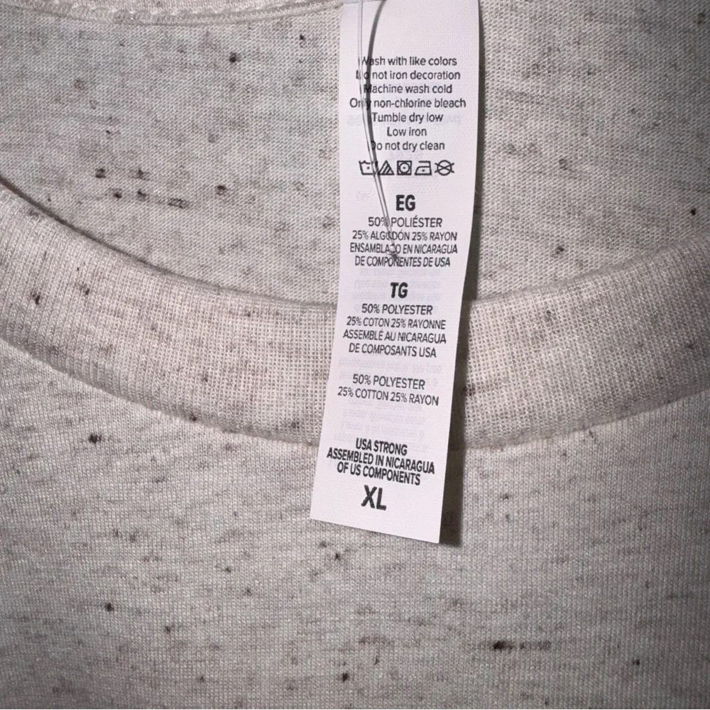 Canvas (NWT) Women’s Short Sleeve Tee, Size XL - Picture 7 of 7